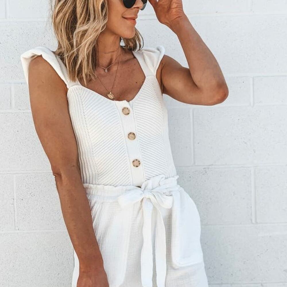 Anthropologie White Flutter-Sleeved Sweater Knit Tank Top Size Small